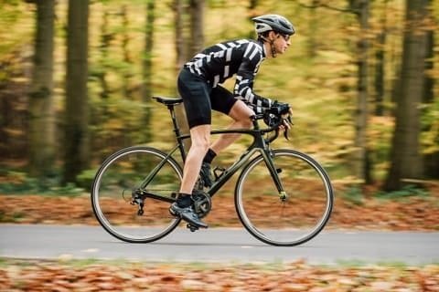 【風速7mとは,どのくらい?】自転車やバイクへの影響は?散歩やピクニックはできる?